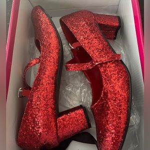 "SCHOOLGIRL" Funtasma Red Glitter Shoe - Size 10